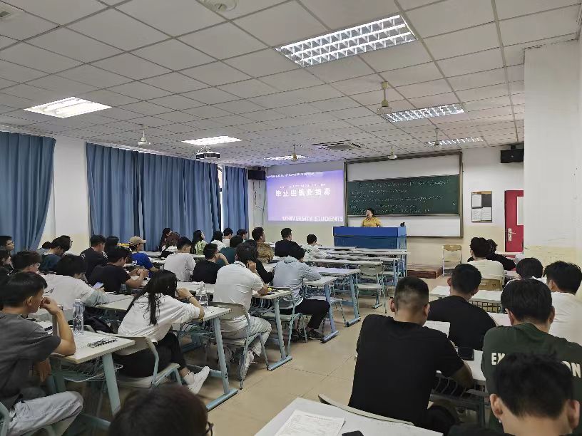 1700573593361294.jpg 1700573593361294.jpg